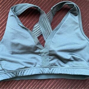 Women's black Sports Bra